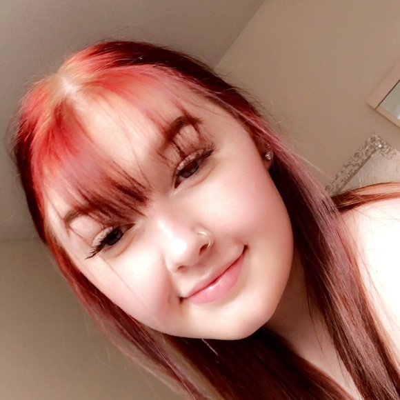 Meet your Posher, Brianna - Picture 1 of 1